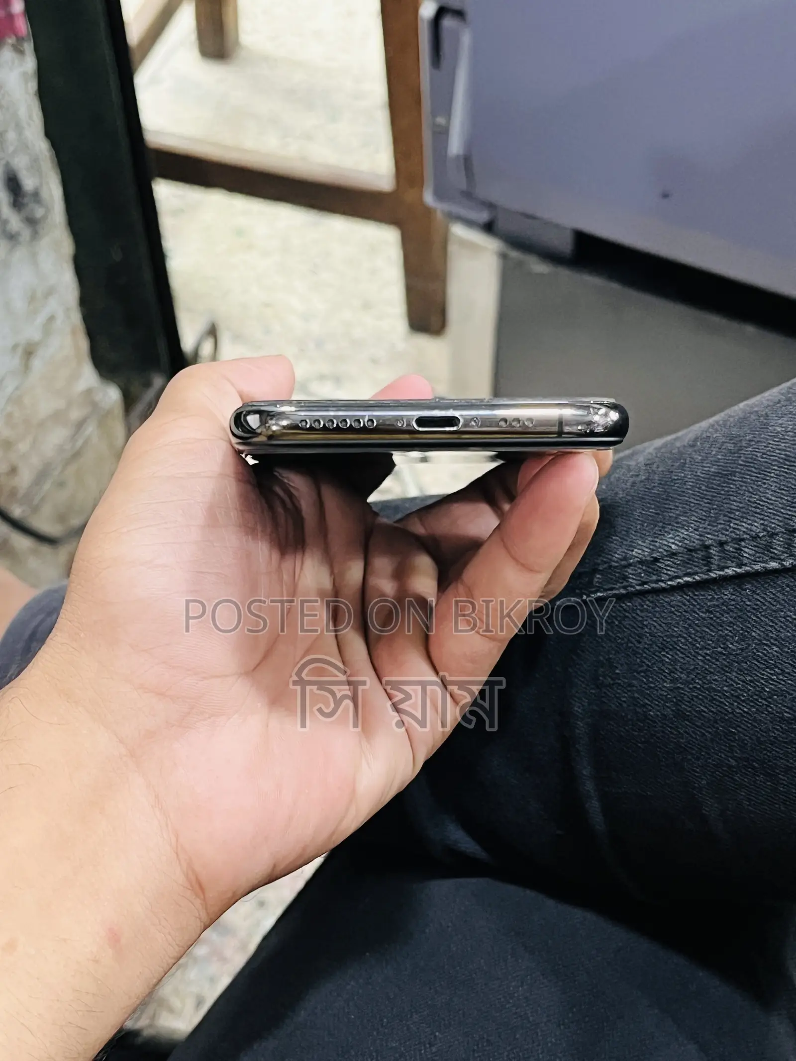 Apple iPhone XS 64 GB Black