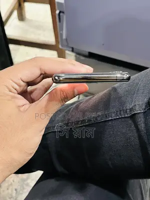 Apple iPhone XS 64 GB Black
