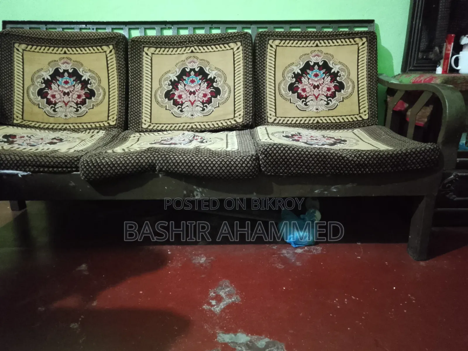 3-seater iron sofa for sale