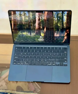New Laptop Apple MacBook Air 2025 M4 16GB Apple M4 Max SSD 512GB