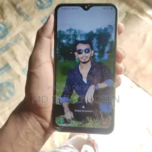 স্যামসাং গ্যালাক্সি এম১০ ১৬ জিবি কালো