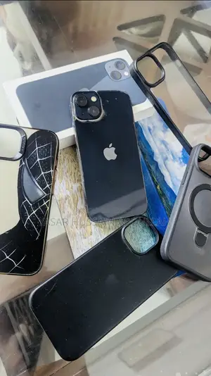 Apple iPhone 13 128 GB Black