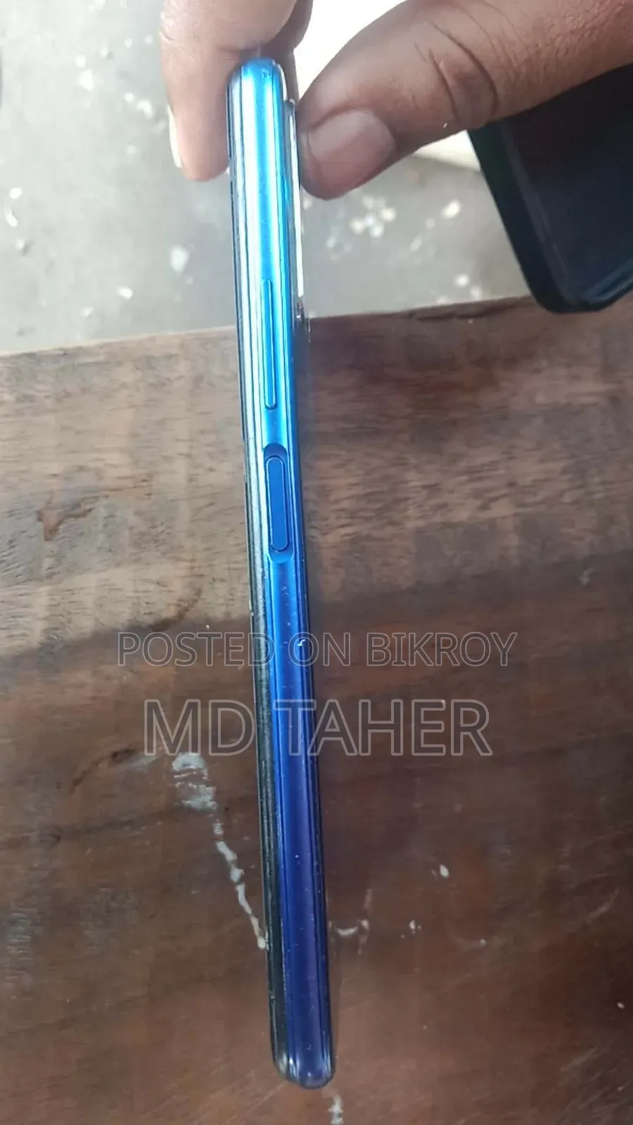 Vivo Y21 64 GB Blue
