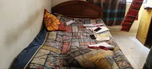 সেগুন কাঠের বক্স খাট