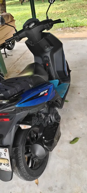Aprilia SR 2021 Blue