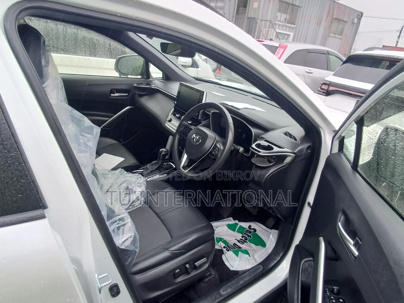 Toyota Noah 2023 Red