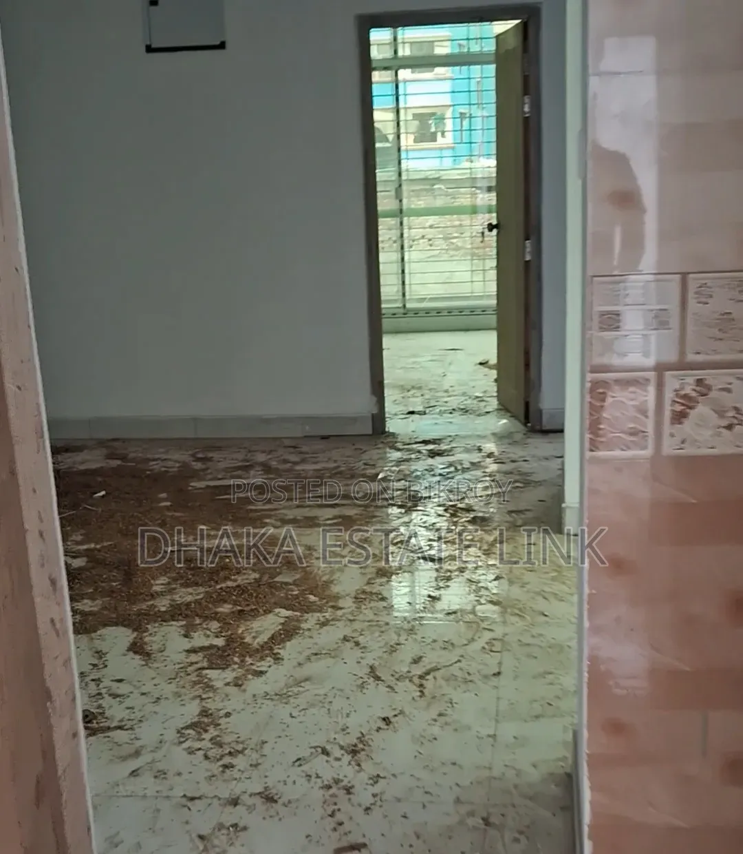 4-Bedroom Apartment in Dhanmondi for Sale