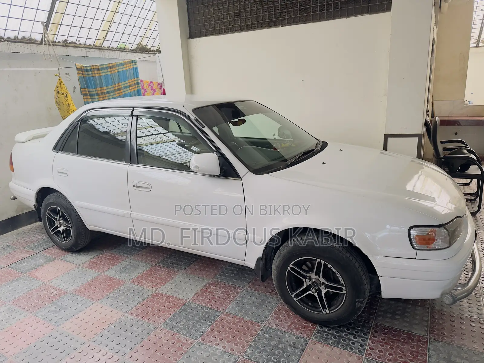 Toyota Corolla Sedan 1996 White
