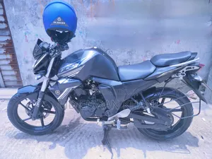 Yamaha FZ 2017 Gray