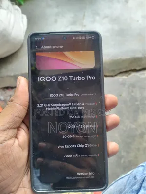 iQOO 256 GB Black