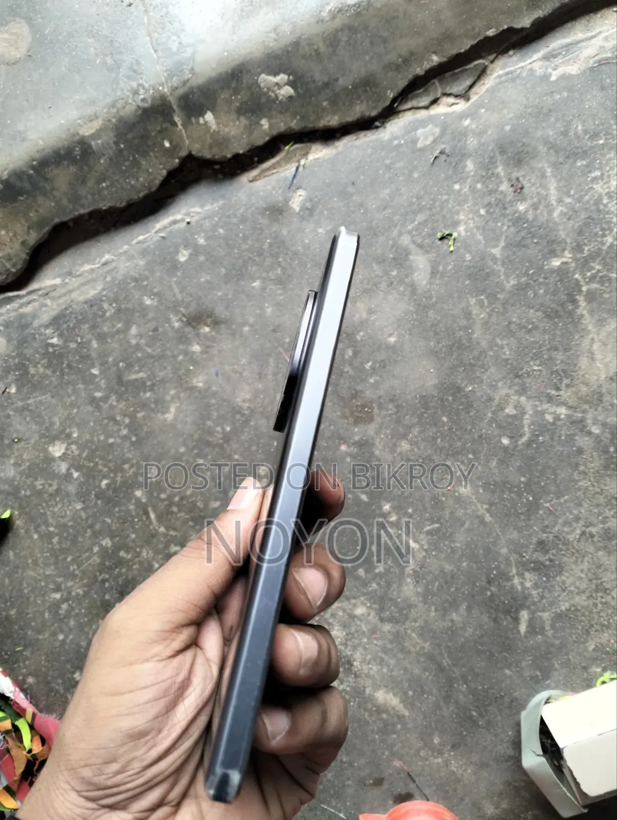 iQOO 256 GB Black