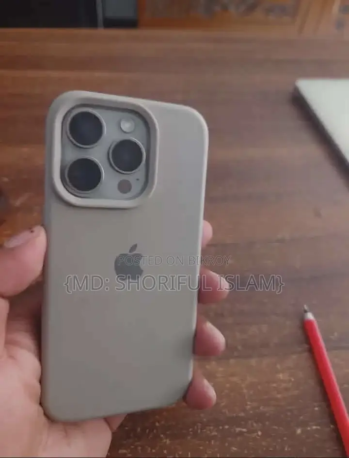 Apple iPhone 15 Pro 256 GB Silver