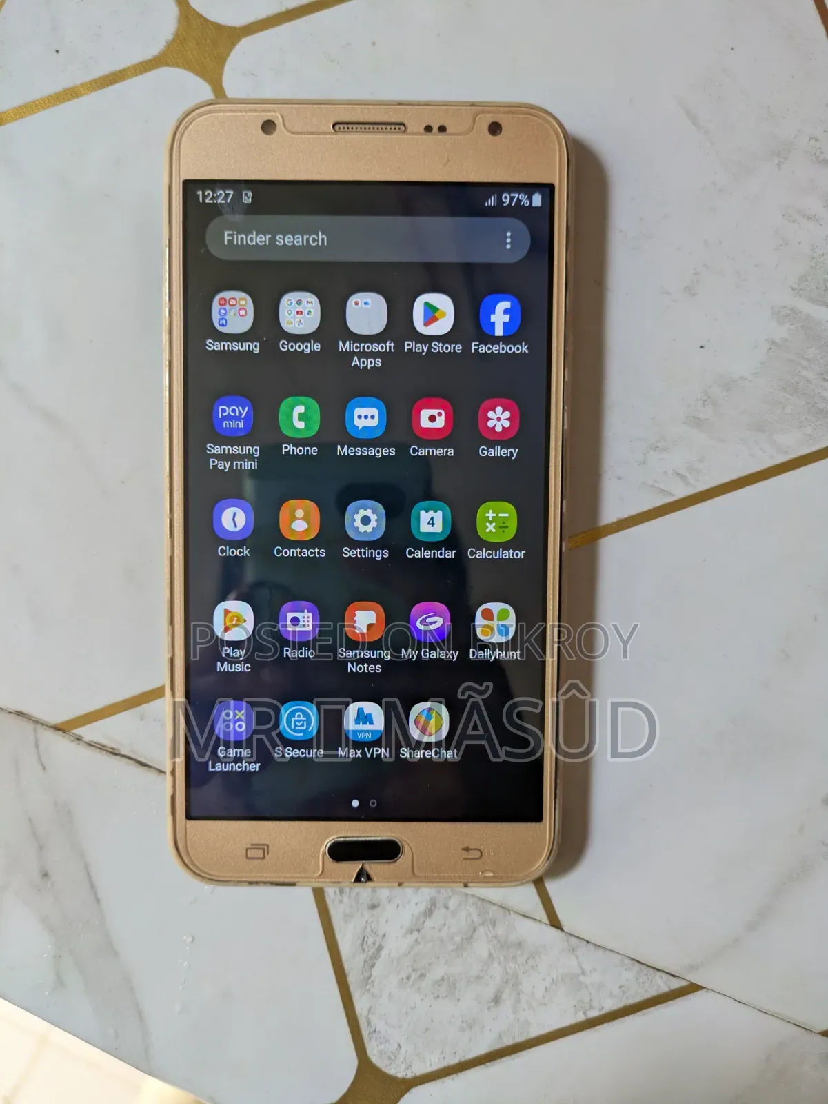 Samsung Galaxy J7 NXT 16 GB