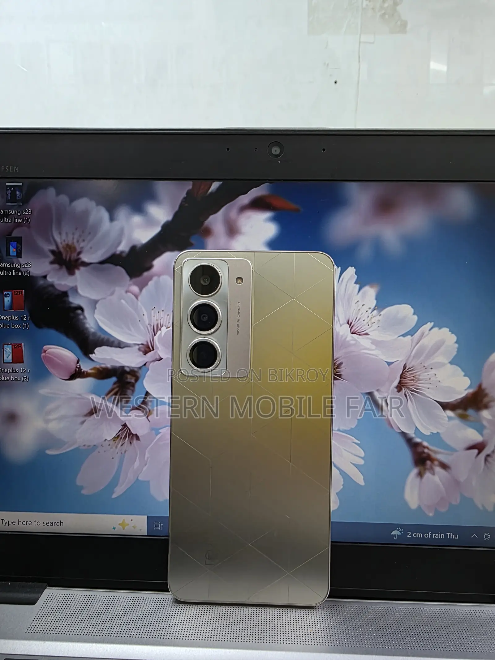 Realme 128 GB Silver