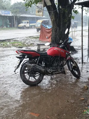 TVS Apache RTR 160 2V 2018 Red