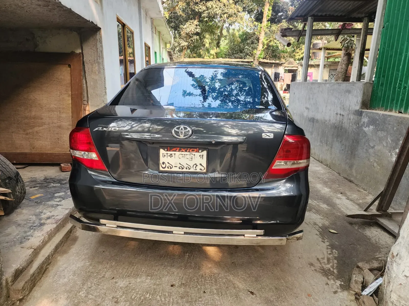 Toyota Axio 2010 Gray