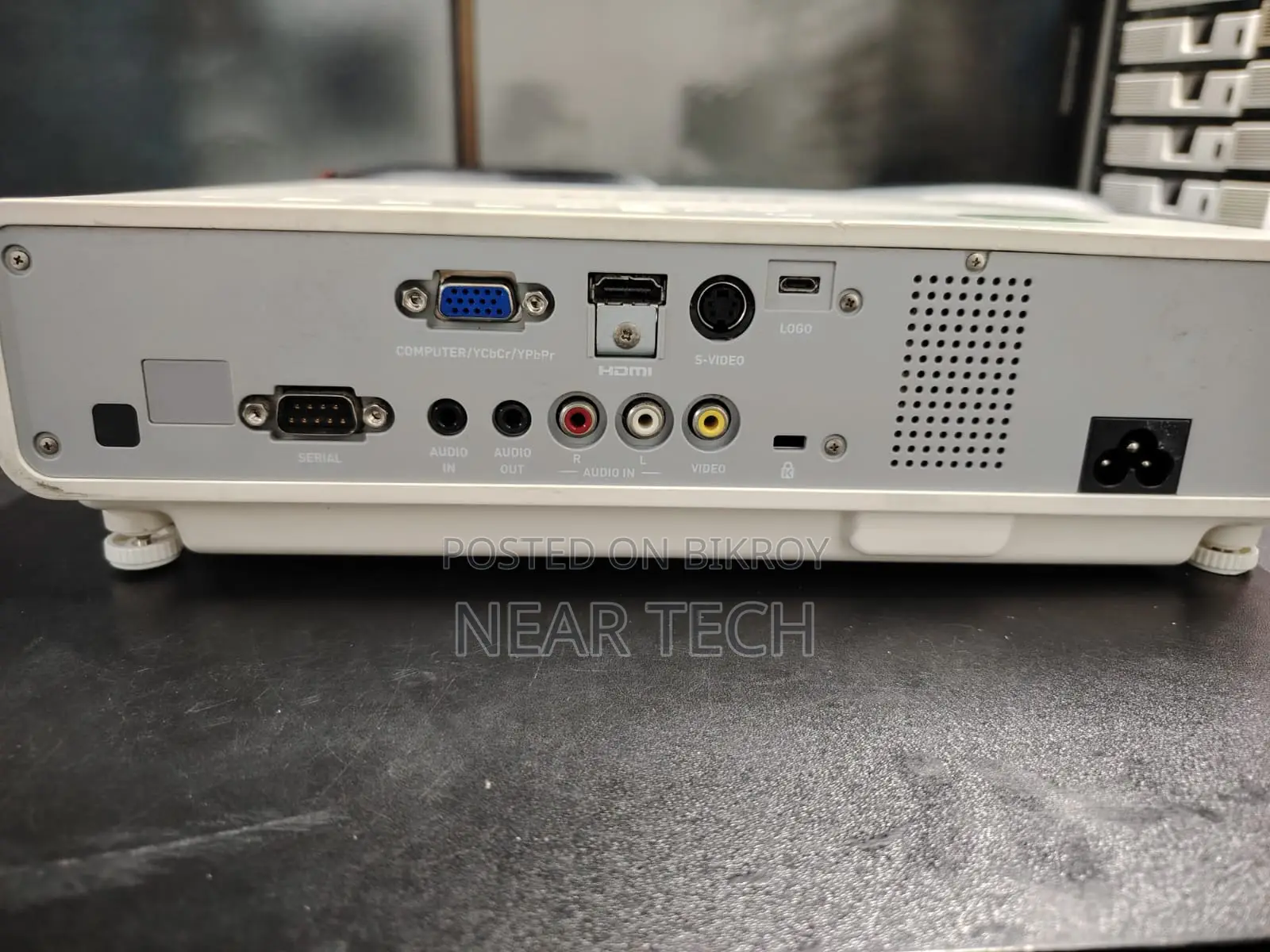 Casio Xj-M251 Laser Hybrid Projector