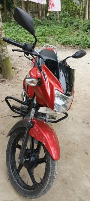 TVS Metro Plus 2015 Red
