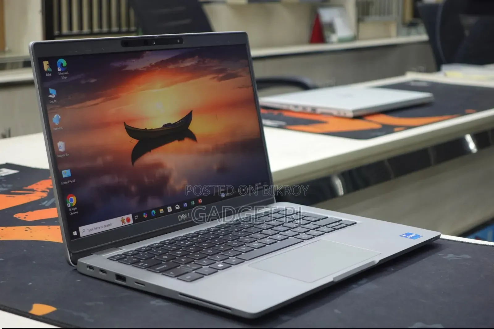 Laptop Dell Latitude 5320 16GB Intel Core I5 SSD 256GB