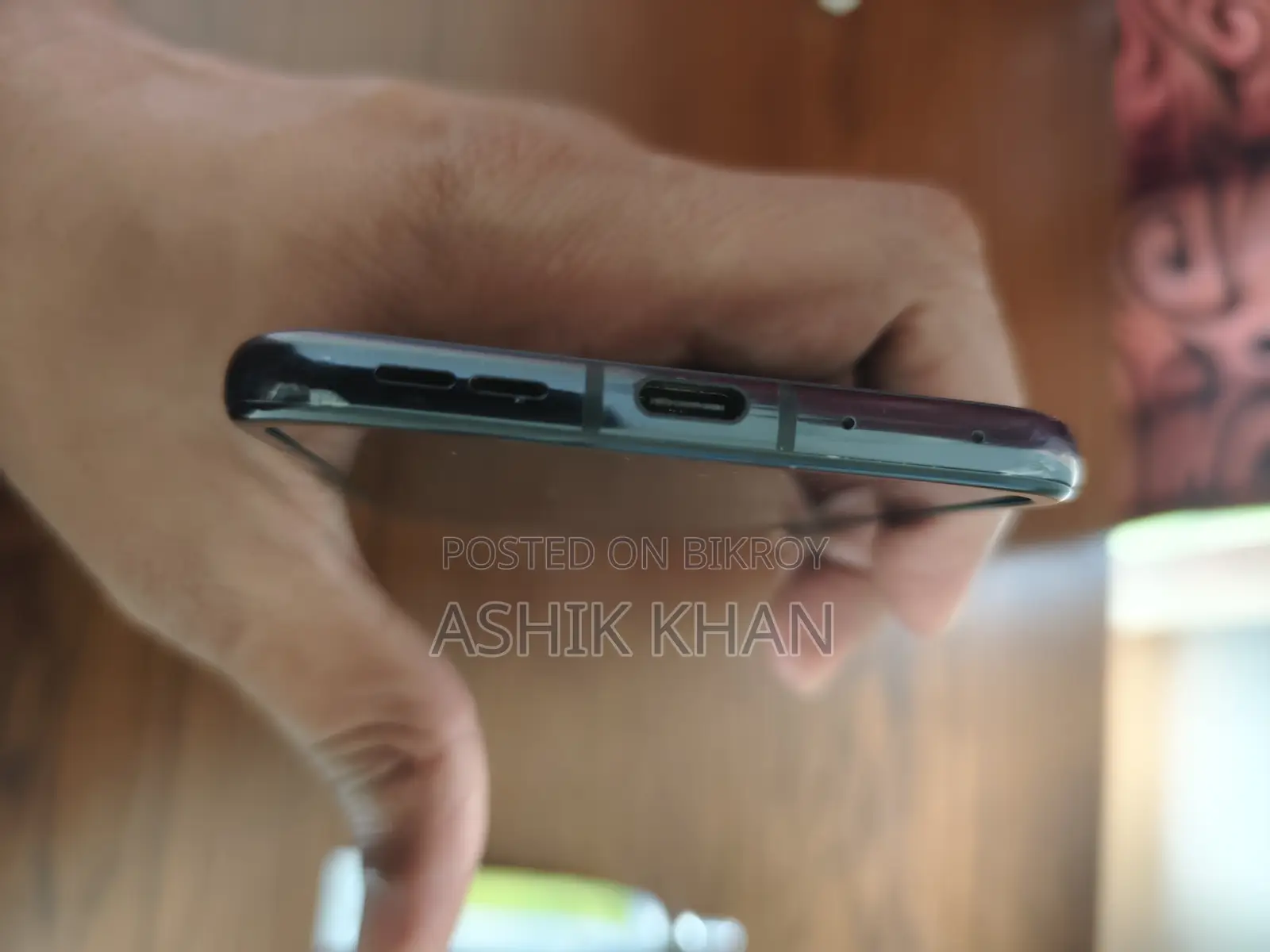 মটোরোলা রেজার ৫০ আল্ট্রা ২৫৬ জিবি নীল
