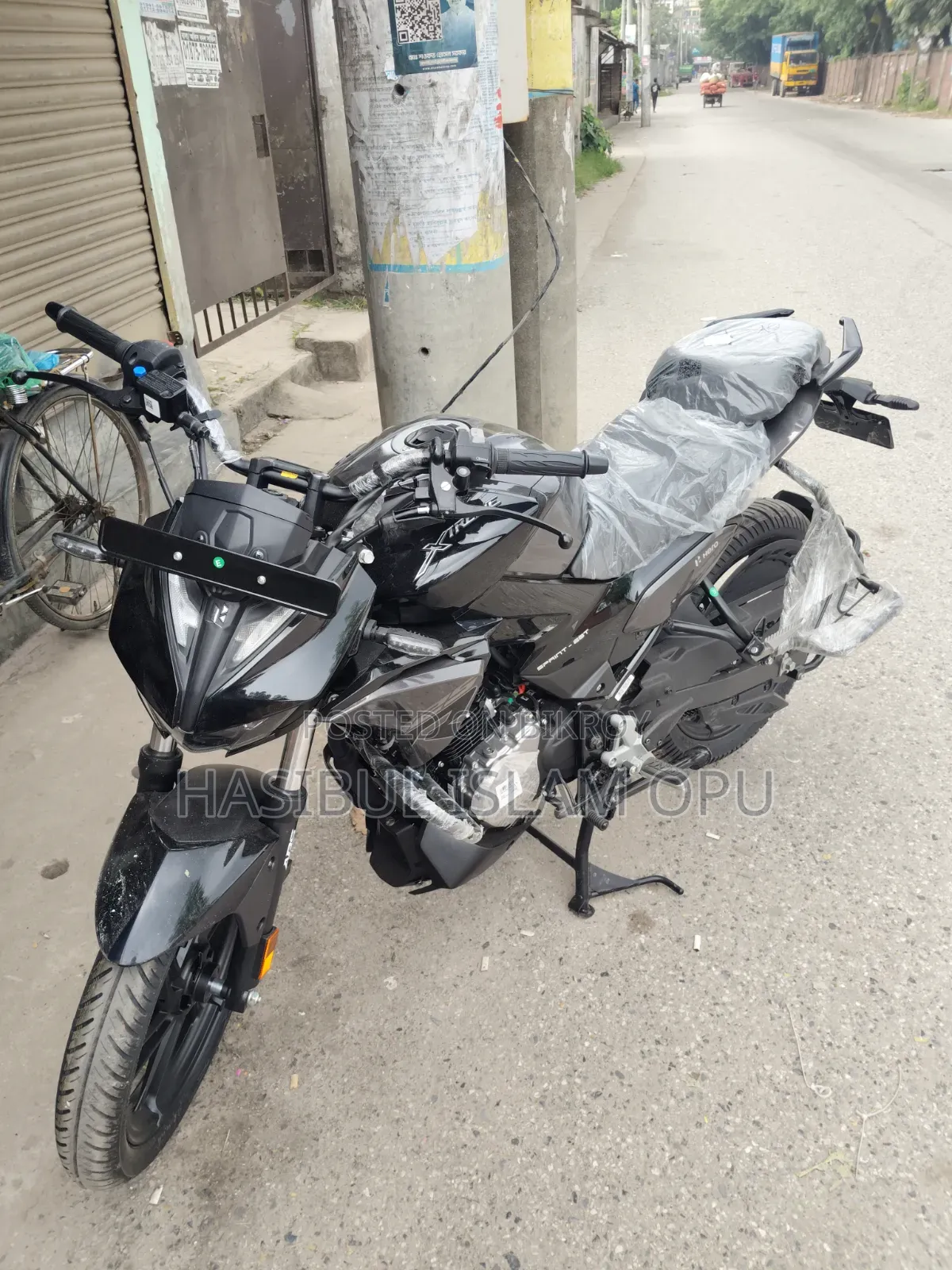 New Hero Xtreme 125R 2026 Black