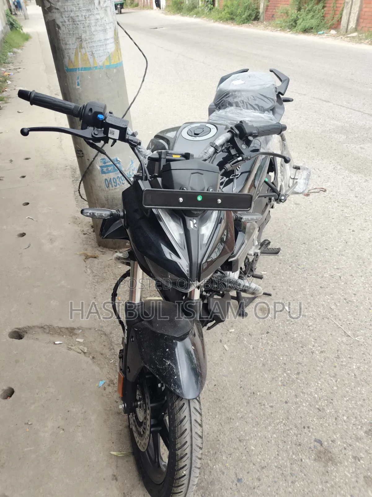 New Hero Xtreme 125R 2026 Black