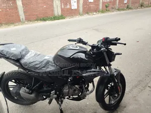 New Hero Xtreme 125R 2026 Black