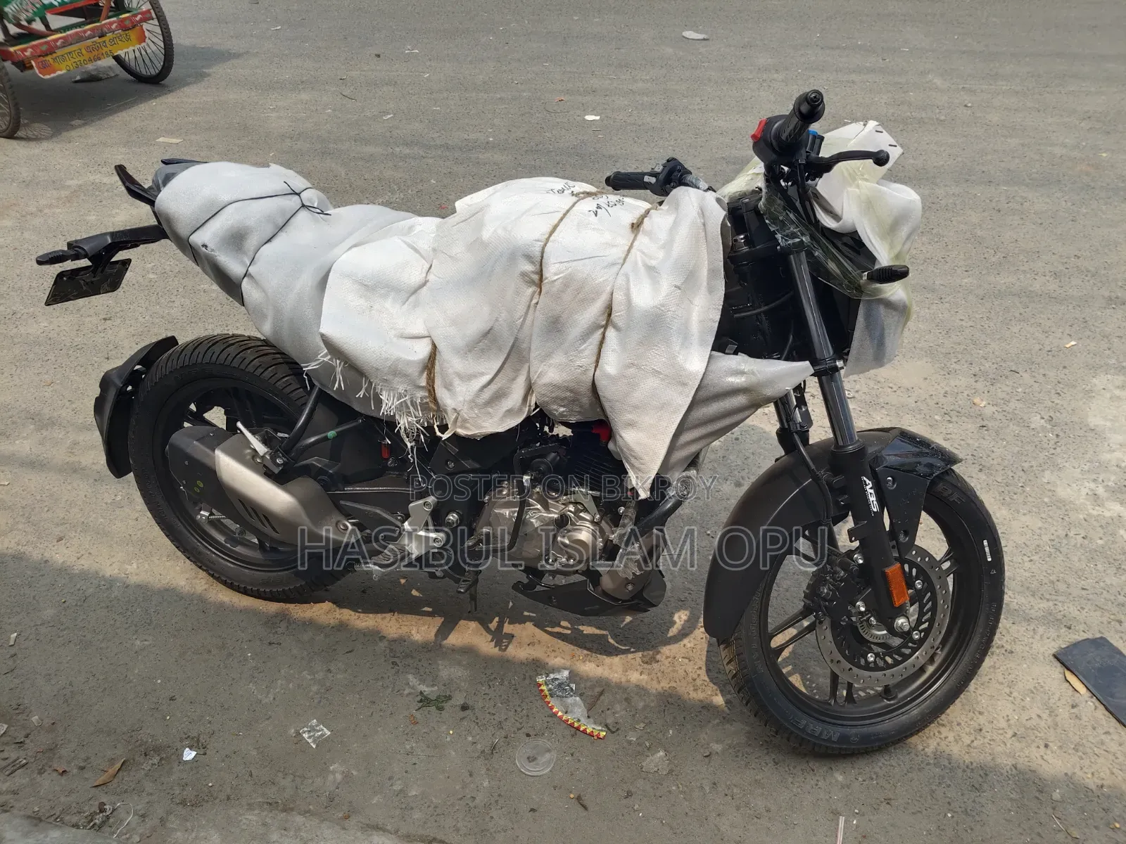 New Hero Xtreme 125R 2026 Black
