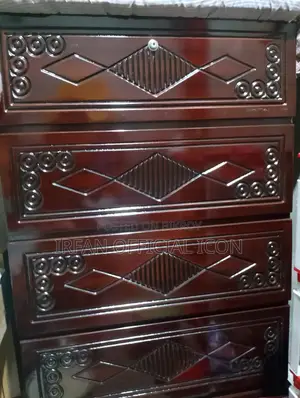 Wardrobe Single 4 Step