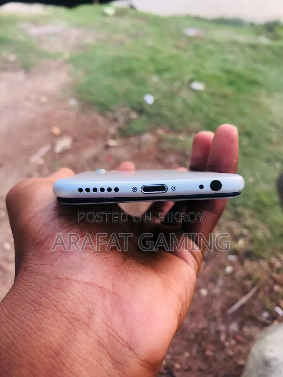 Apple iPhone 6 64 GB White