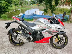 Suzuki Gixxer SF FI 2024