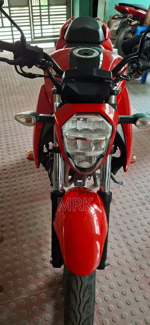Suzuki Gixxer Fi ABS 2023 Red