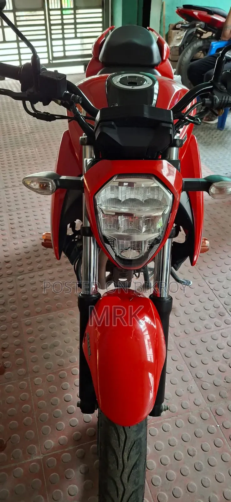 Suzuki Gixxer Fi ABS 2023 Red