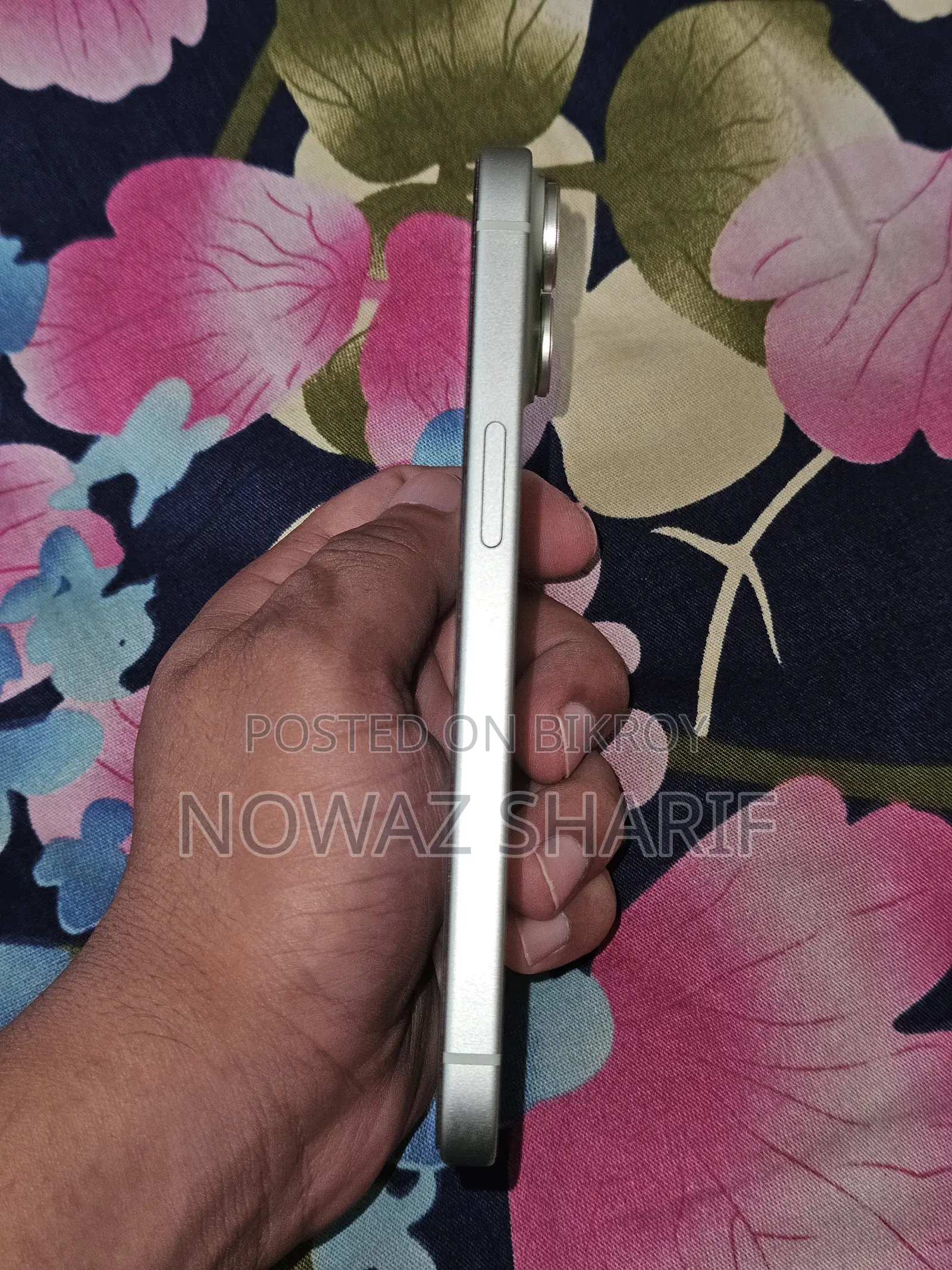 Apple iPhone 15 128 GB Green