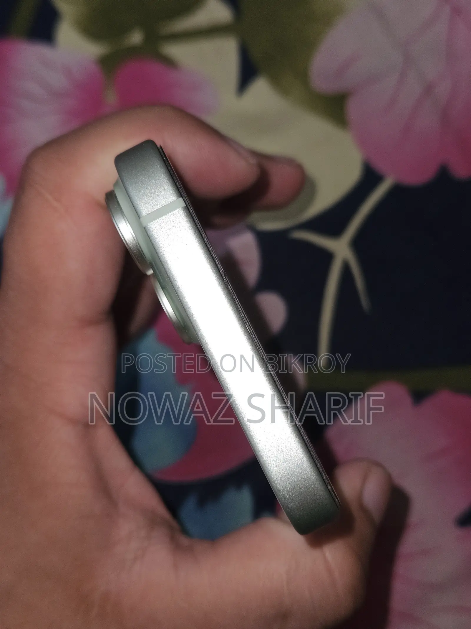Apple iPhone 15 128 GB Green