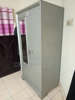 Steel Almira