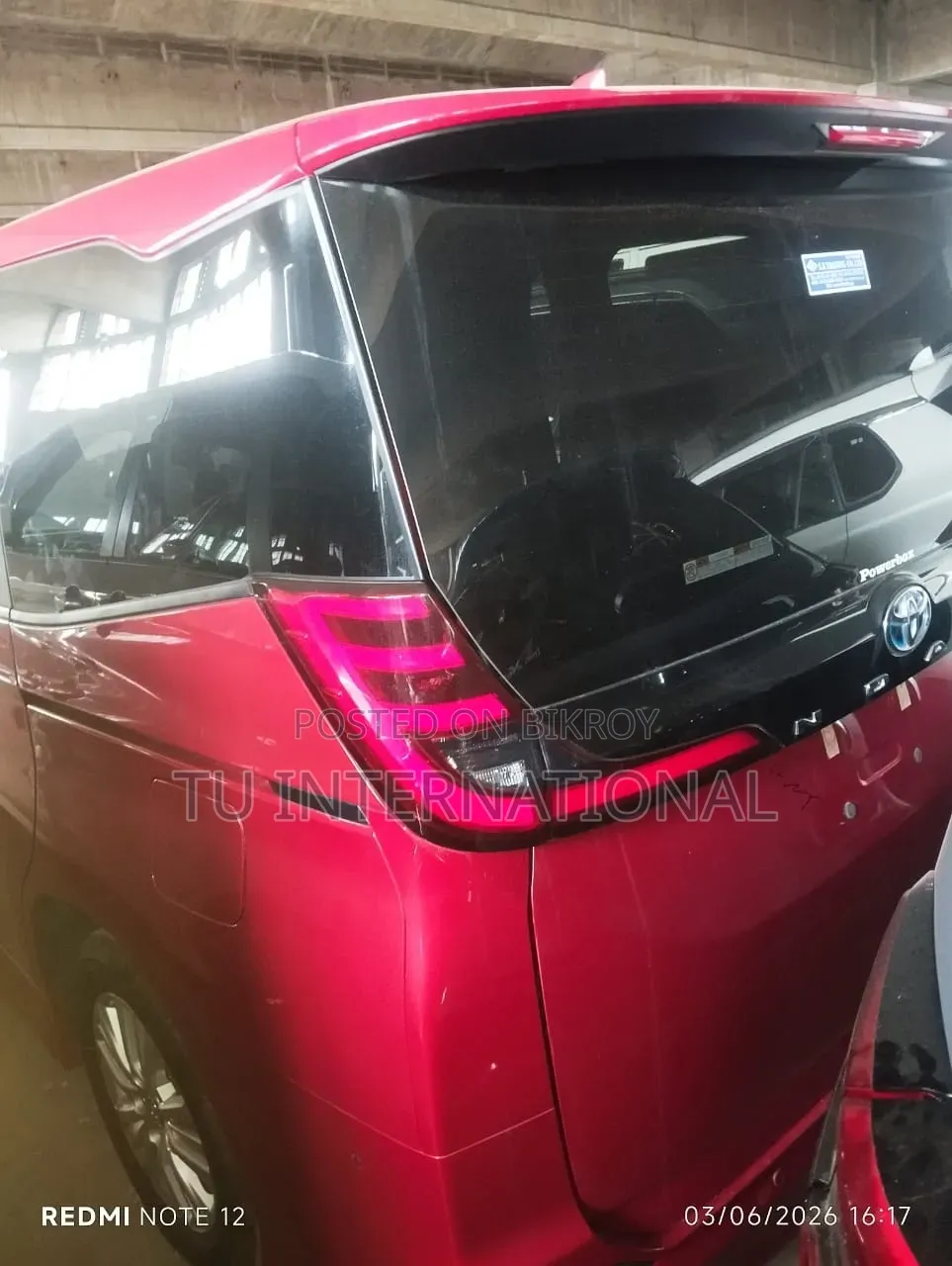 Toyota Noah 2023 Red