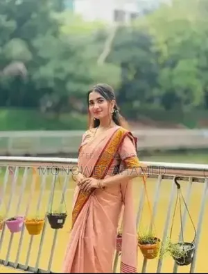 লামা সিল্ক শাড়ি