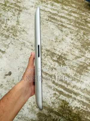 Apple iPad 2 Wi-Fi + 3G 16 GB