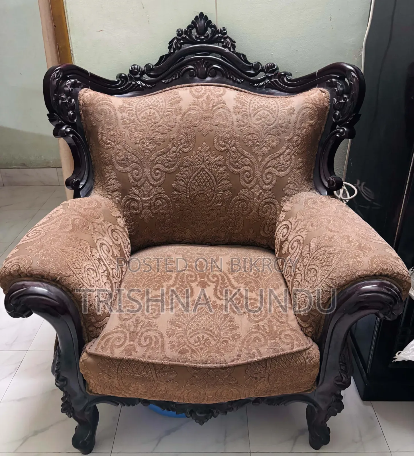 সোফা সেট (৬ আসন)