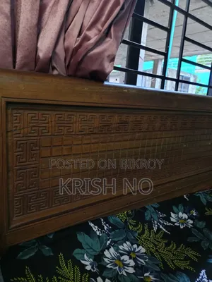 6/7 feet Teak wood bed with mattress and toshok for sale