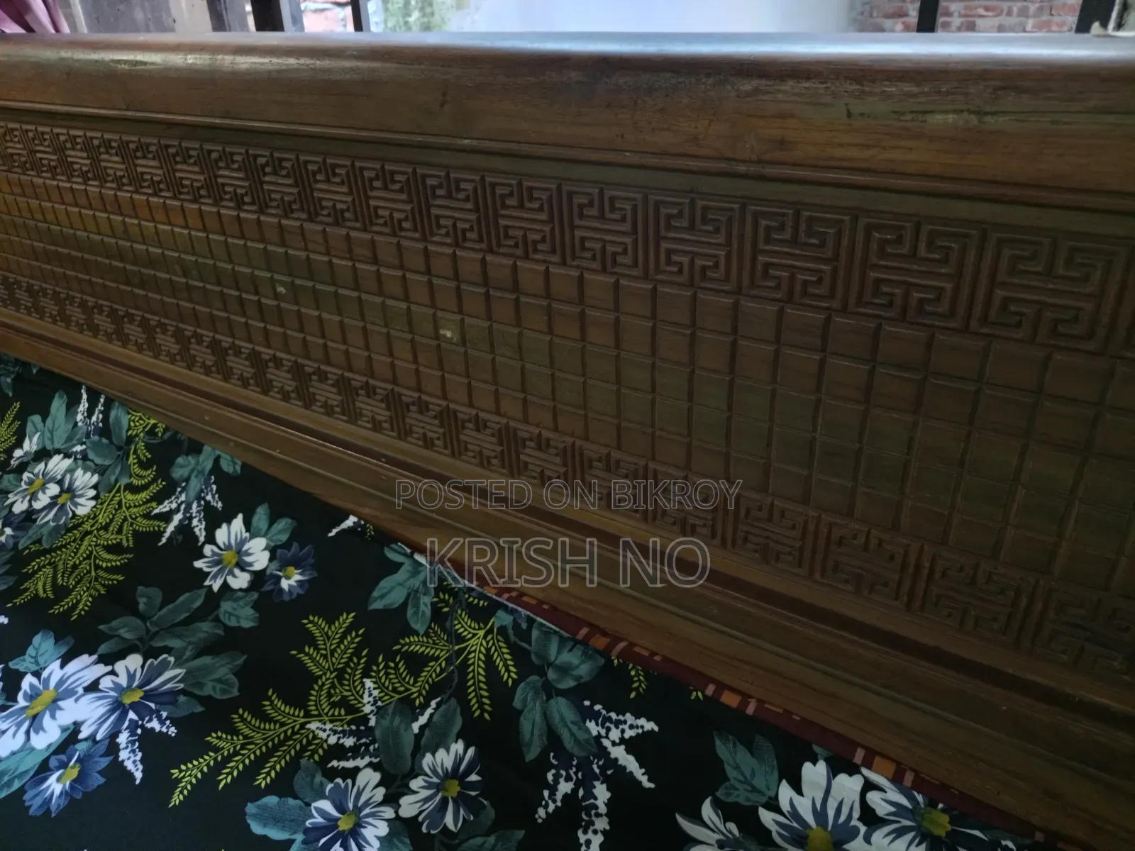6/7 feet Teak wood bed with mattress and toshok for sale