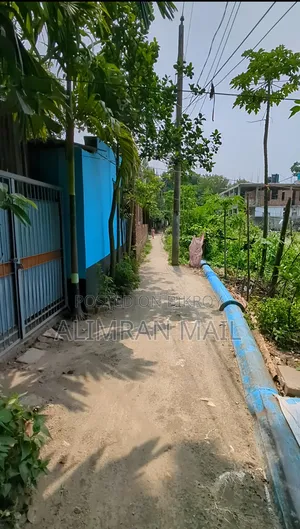 Land for sale near Dhaka