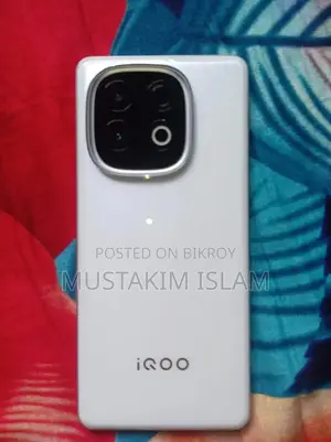 New iQOO 256 GB White