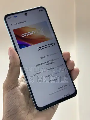 iQOO 128 GB Blue