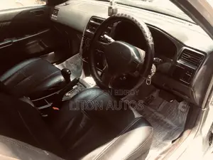 Toyota Carina 1.6 Front Wheel Drive Sedan 1998 Silver