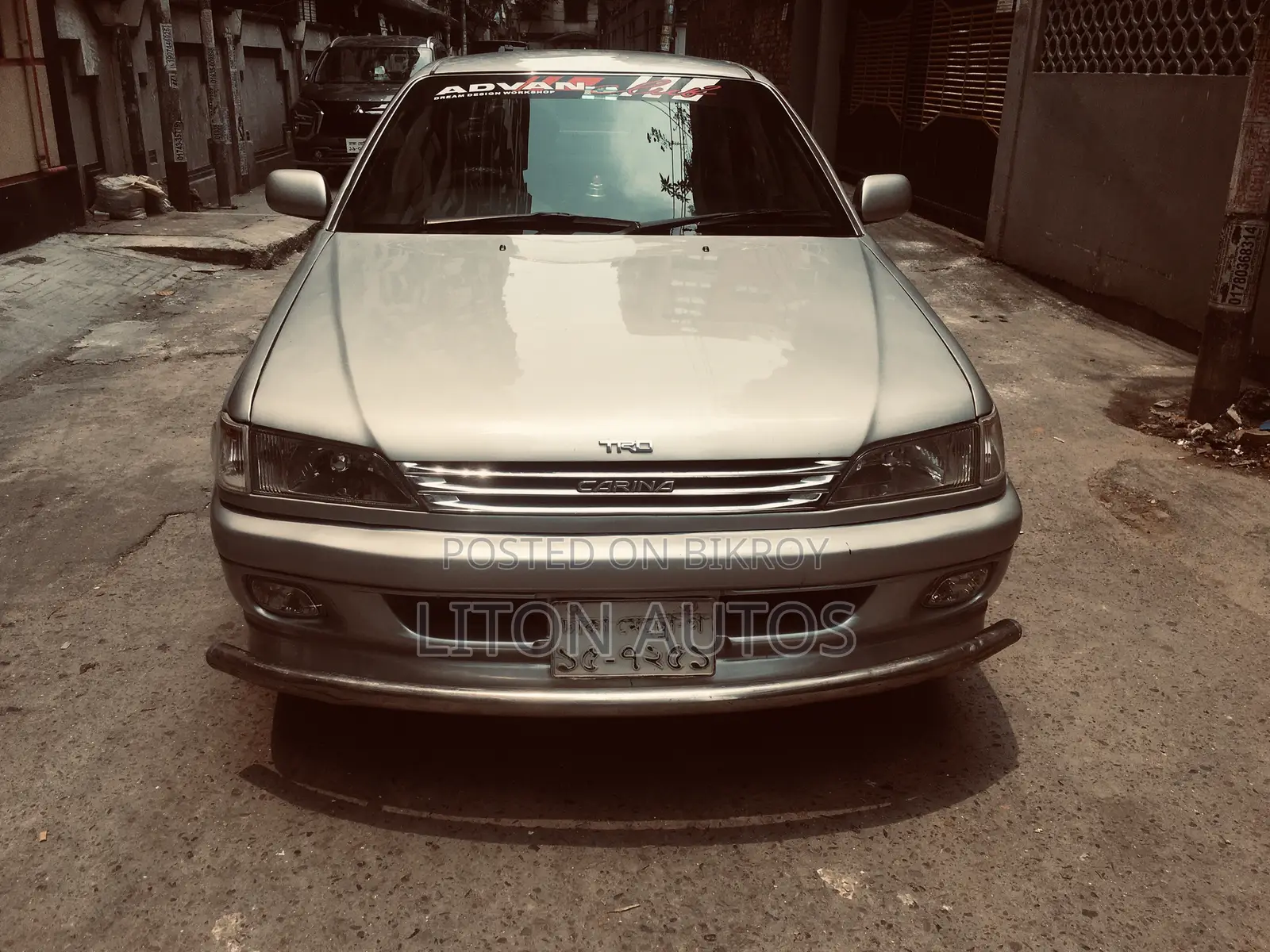 Toyota Carina 1.6 Front Wheel Drive Sedan 1998 Silver