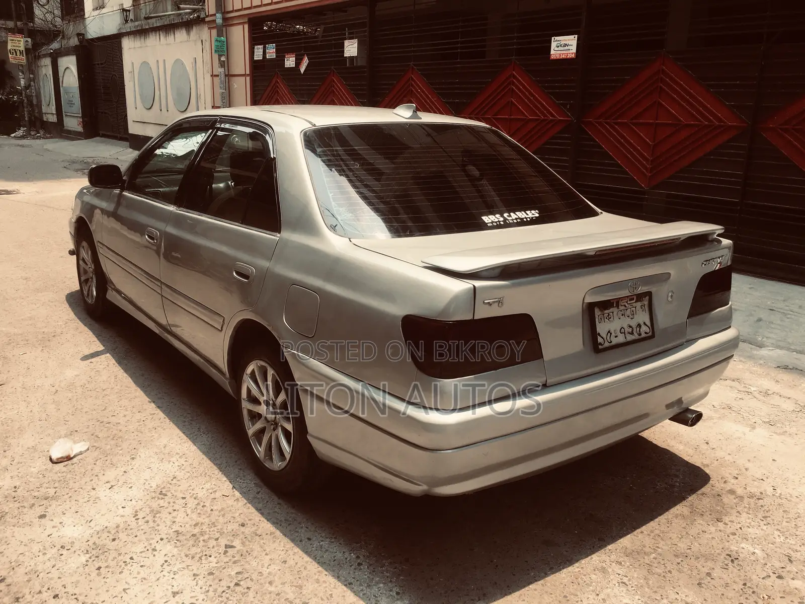 Toyota Carina 1.6 Front Wheel Drive Sedan 1998 Silver