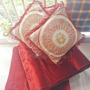 10 pieces of sofa foam (with cover) and 5 pieces of pillows (with cover) for sale.