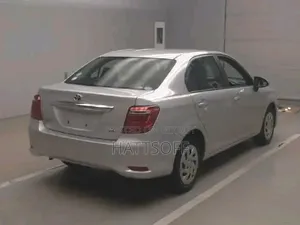 New Toyota Axio 1.5 Hybrid 2WD 2020 Silver
